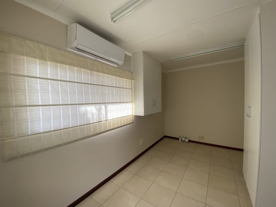 4 Bedroom Property for Sale in Cintsa East Eastern Cape